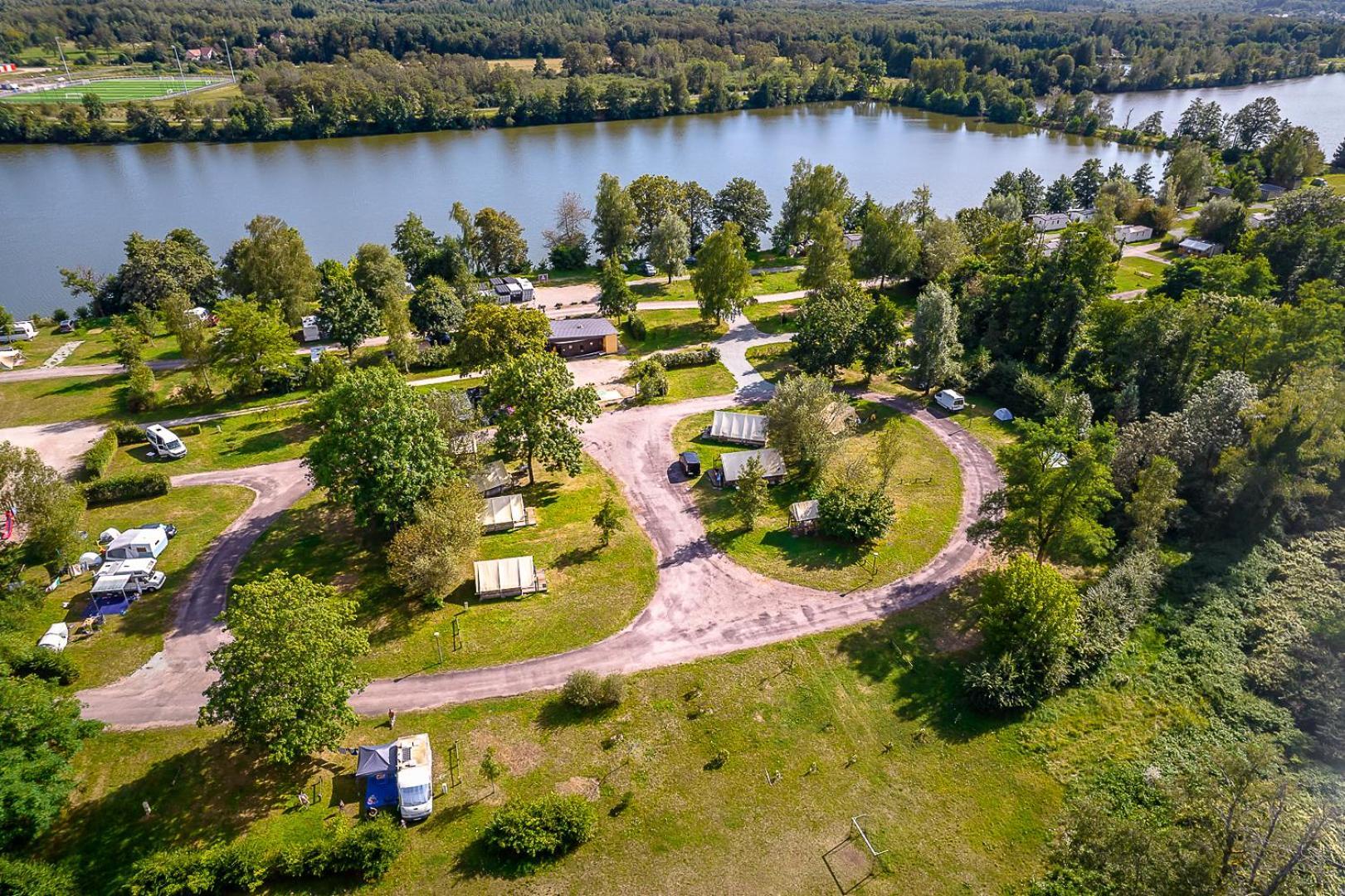 Camping Les Ballastieres - Vosges Du Sud Champagney Eksteriør billede