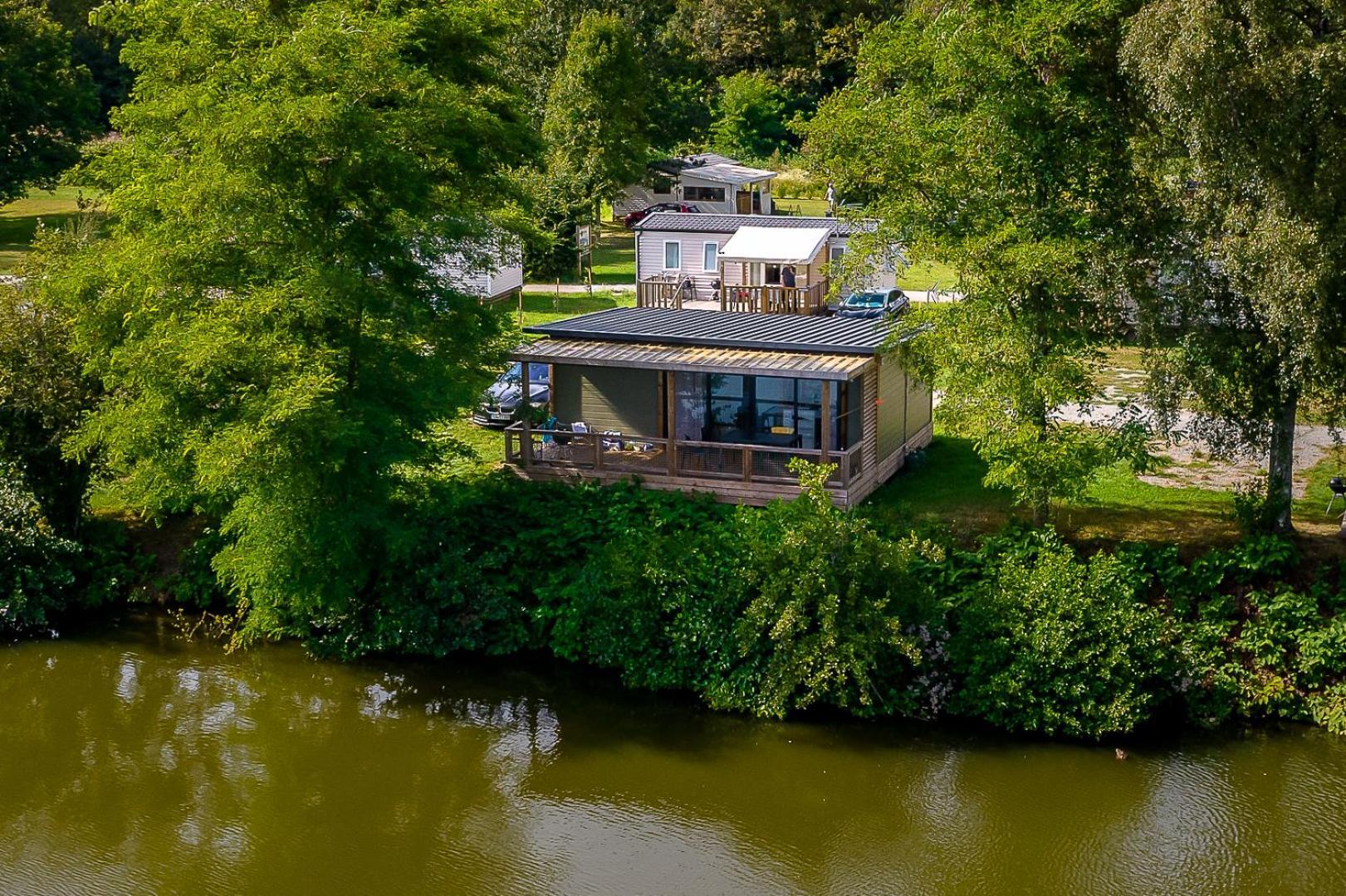 Camping Les Ballastieres - Vosges Du Sud Champagney Eksteriør billede