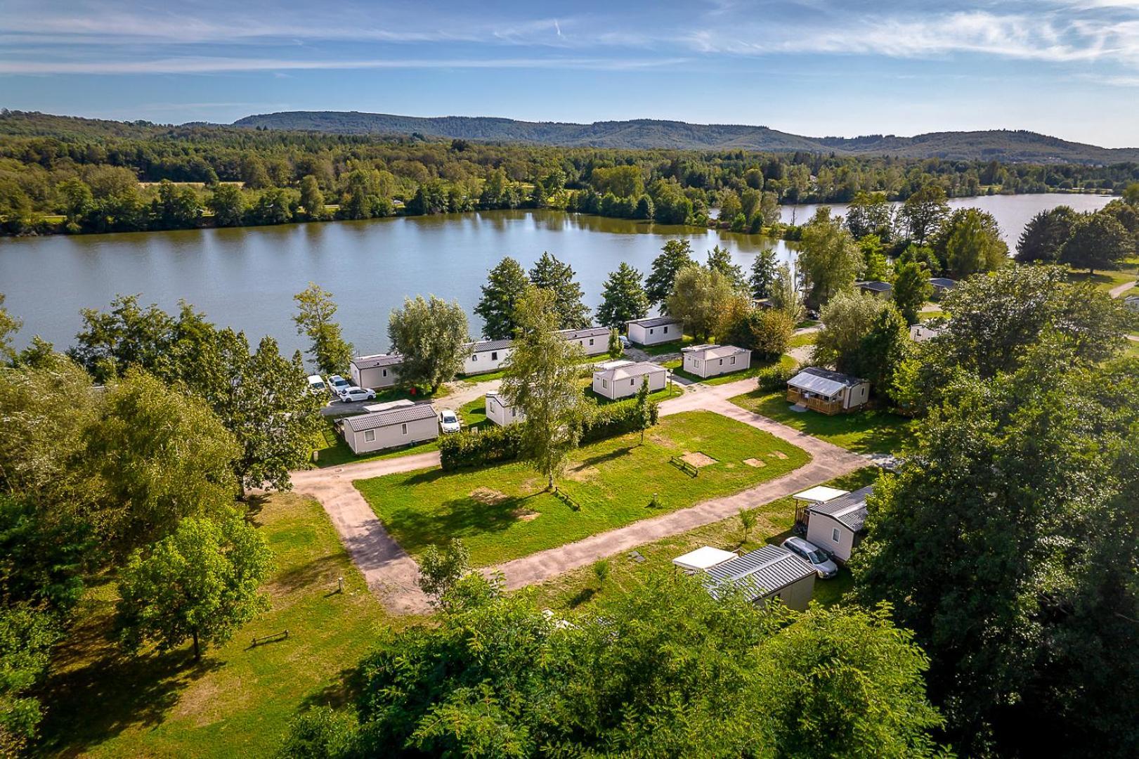 Camping Les Ballastieres - Vosges Du Sud Champagney Eksteriør billede