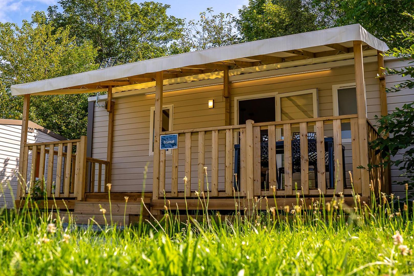Camping Les Ballastieres - Vosges Du Sud Champagney Eksteriør billede